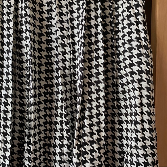 Zara satin houndstooth box pleat maxi skirt black white - Picture 7 of 9